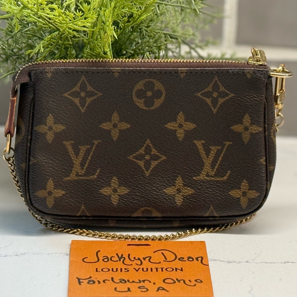 Louis Vuitton Monogram Brown Mini Pochette